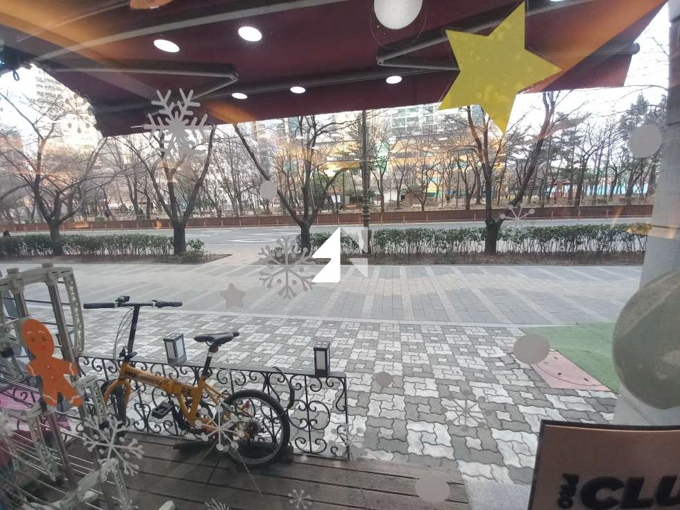 서울 구로구 구로동 거리공원 버스정류장 앞 주상복합 상가 입주한 헤어샵 양도 월세 매물번호 14018 사진 1