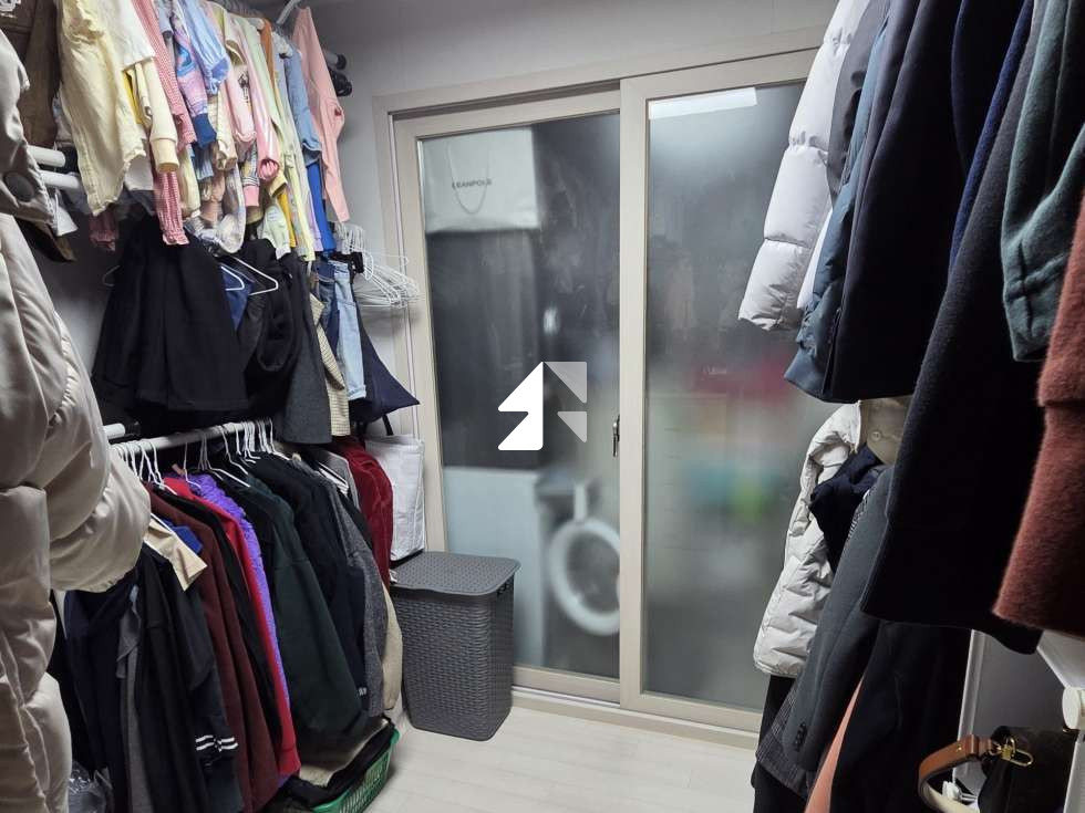 서울 영등포구 양평동2가 18 양평역6분거리 컨디션 좋고, 방이 큰 오피스텔 투룸 전세 전세 매물번호 14438 사진 3