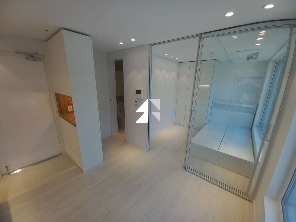 서울 용산구 서빙고동 198-4 서빙고역5분거리 대로변에 위치한 신축 1.5룸, 즉시입주 전세 매물번호 14469 사진 2