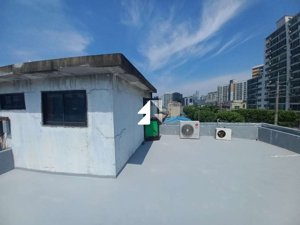 서울 영등포구 문래동4가 2-14 문래공원사거리 대로변에 위치한 무권리3층상가,루프탑공간사용가능 월세 매물번호 14525 사진 2