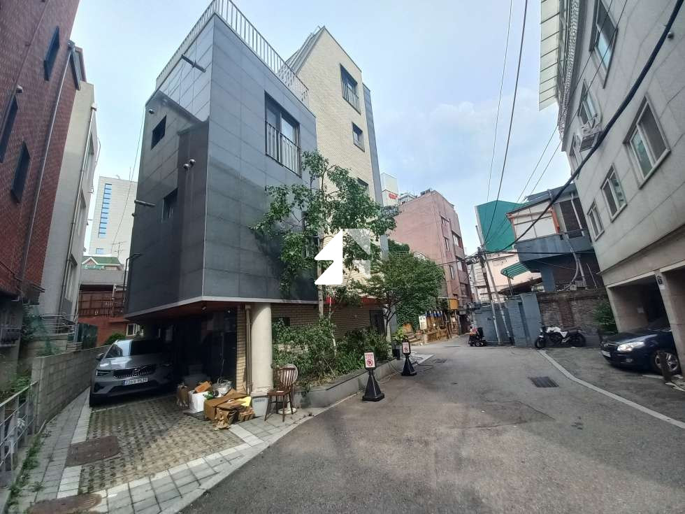 서울 종로구 명륜2가 혜화역3분거리 이면도로코너에 위치 ,수익성과 투자 가능! 매매 매물번호 14401 사진 3