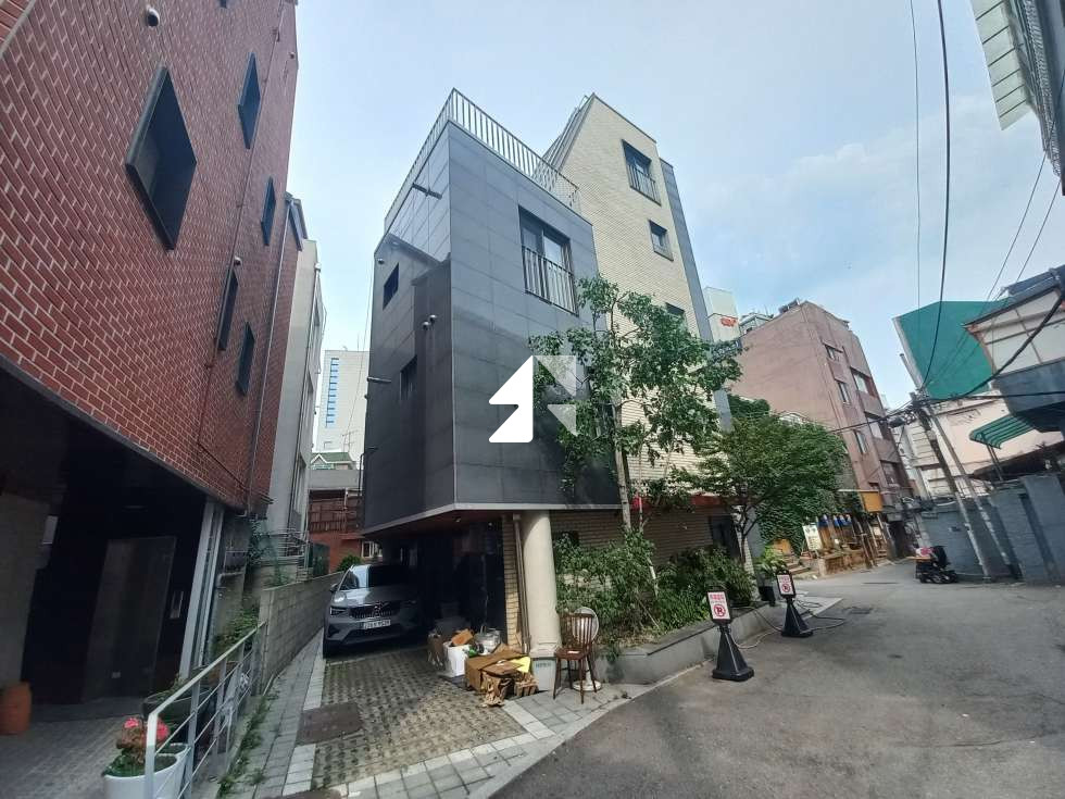 서울 종로구 명륜2가 혜화역3분거리 이면도로코너에 위치 ,수익성과 투자 가능! 매매 매물번호 14401 사진 4