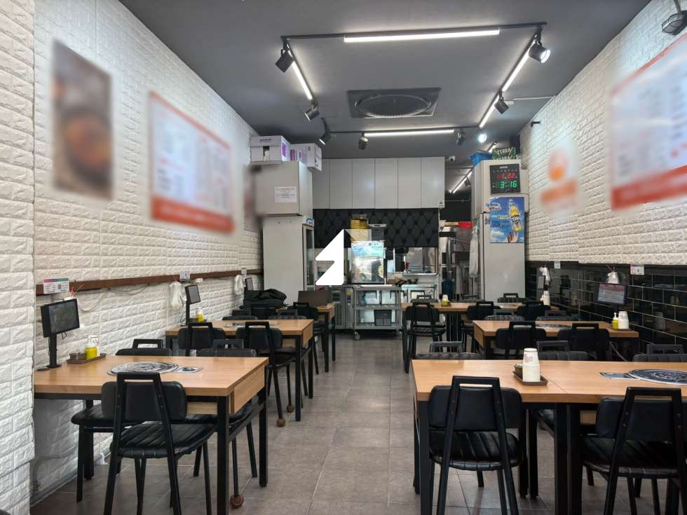 서울 영등포구 당산동2가 102동 영등포 유통상가 대로변 1층 노출좋은 귀한자리 월세 매물번호 10883 사진 1