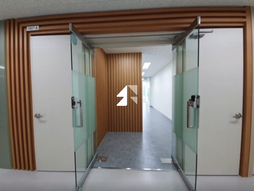 서울 금천구 가산동 가산동 지식산업센터의 메카 교통 및 편의시설 우수 사무실 월세 매물번호 10990 사진 1