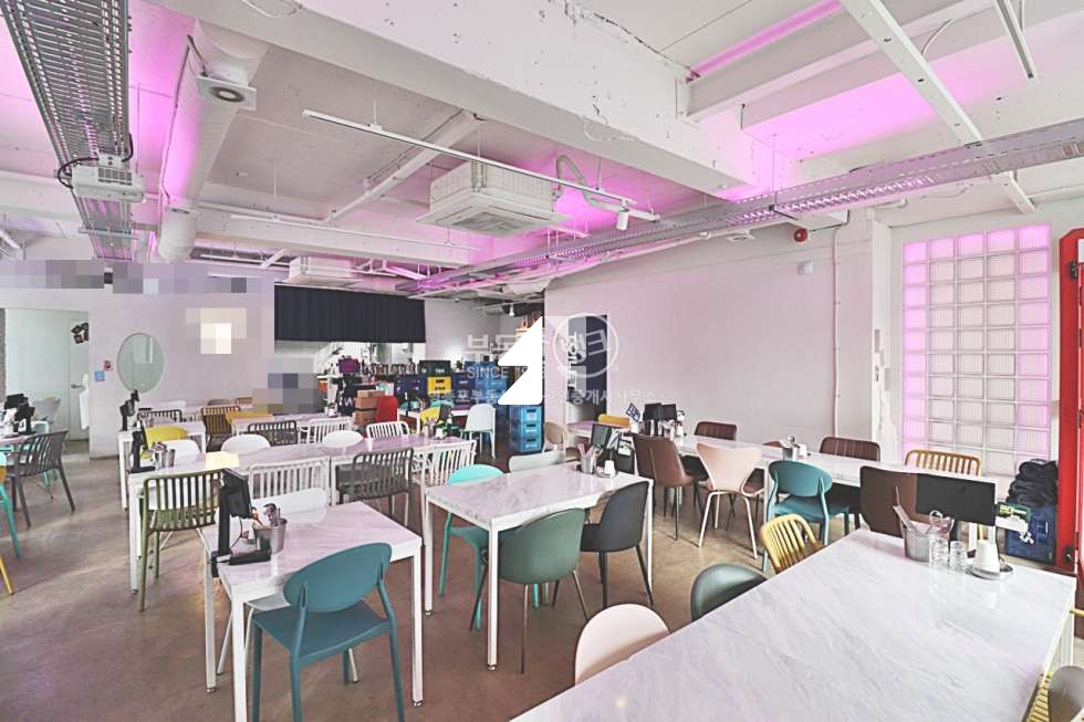 서울 영등포구 영등포동3가 영등포역 먹자골목 내 2층 40p 인스타감성 술집 월세 매물번호 10235 사진 10