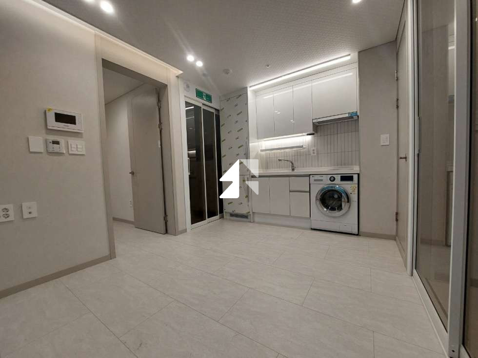 서울 영등포구 양평동2가 오목교역10분 양평역8분 고층 안양천 뷰 투룸 월세 매물번호 11970 사진 3