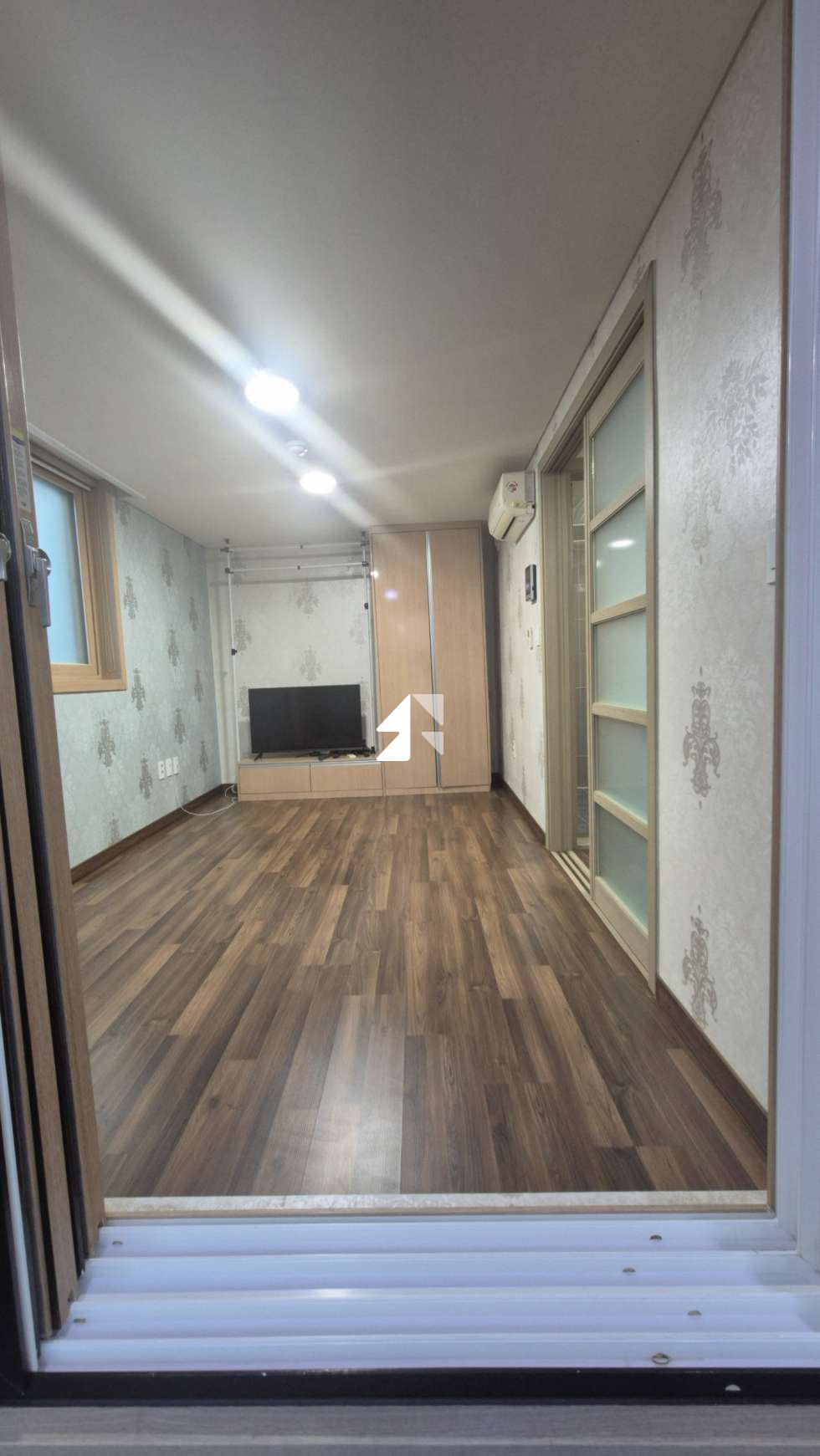서울 영등포구 영등포동2가 시장역7분거리 컨디션 좋은 1.5룸! 주변상권 생활하기 편리함 월세 매물번호 12288 사진 6