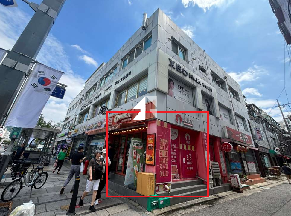 서울 영등포구 당산동3가 영등포구청역 5번 출구 앞, 접근성 좋은 1층 코너 상가 월세 매물번호 10004 사진 1