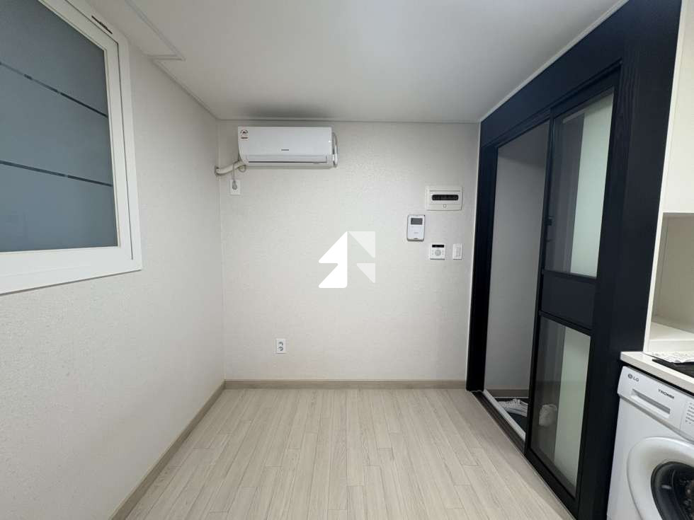 서울 양천구 신정동 신정역 도보5분 준신축 세련된원룸 월세 매물번호 11740 사진 6