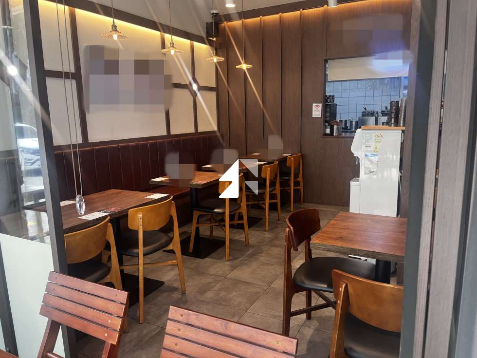 서울 영등포구 당산동3가 영등포구청후문바로위치 전면노출및시인성좋음 먹자골목메인거리 유동인구많음 월세 매물번호 11935 사진 3
