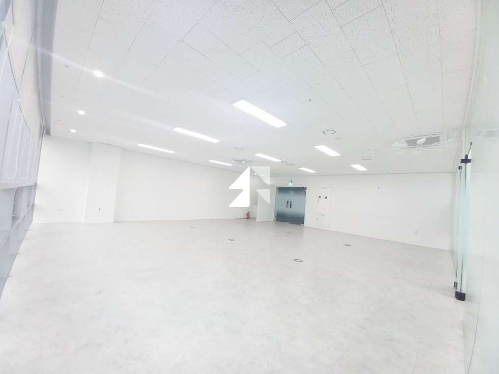 서울 영등포구 당산동1가 C동 구청역과 문래역중심 지식산업센타 사무실 즉시입주가능 월세 매물번호 13263 사진 3
