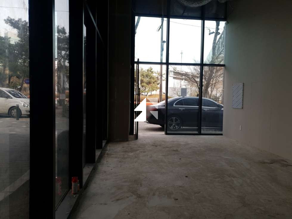서울 영등포구 영등포동2가 영등포로터리 신축 1층 무권리 상가 월세 매물번호 10780 사진 3