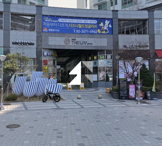 서울 영등포구 영등포동1가 102동 무권리 메인입구코너위치 소형가구밀집지역 배후주거세대많음 인구밀집지역 월세 매물번호 12480 사진 1